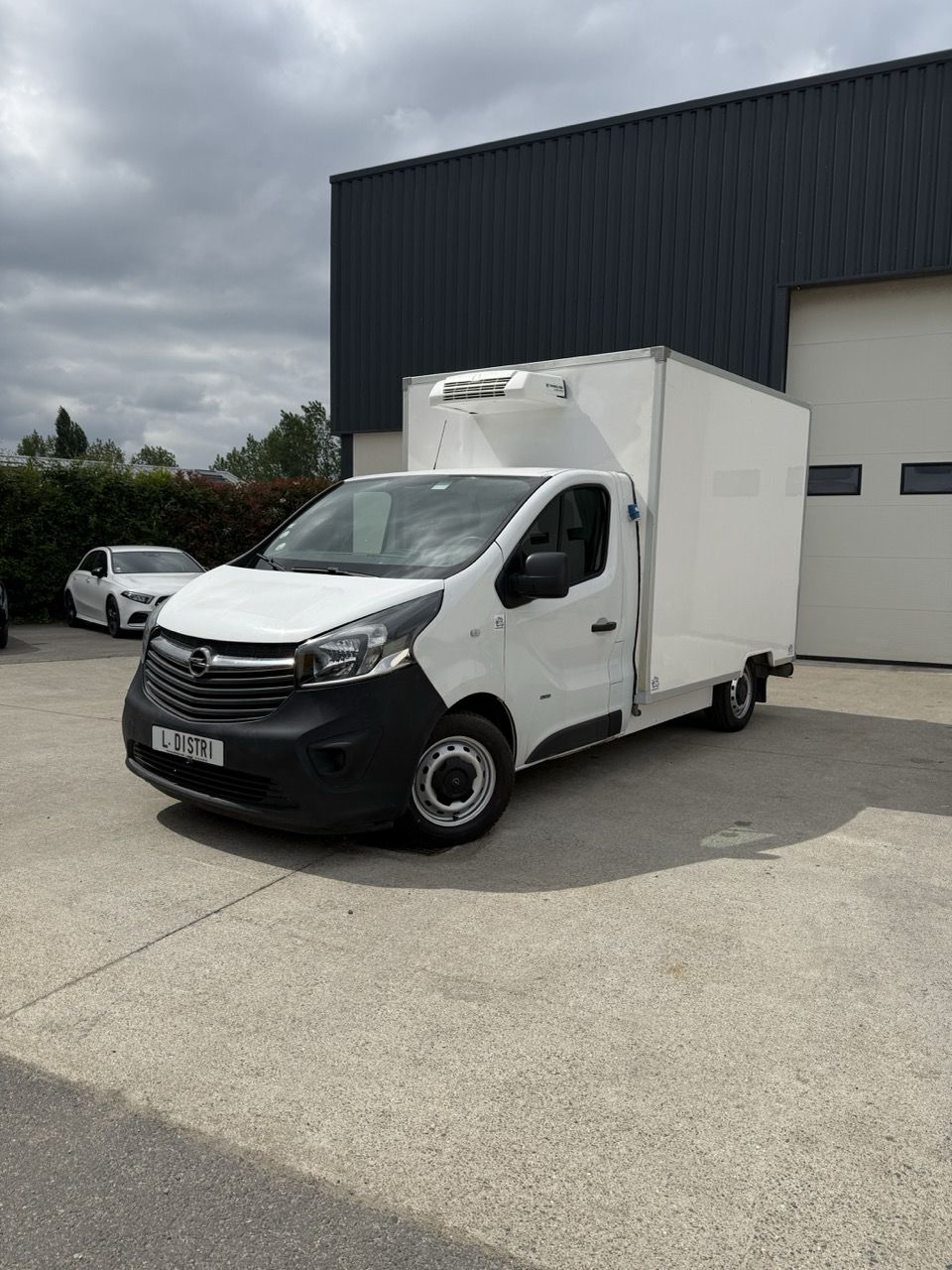 Voiture frigorifique 166FR650 - Opel Vivaro Pcab_0