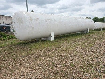 Cuve ex gaz 72 250L - Dabert-citernes - Réf W07222404001 - TDH sur le dessus Ø40/45 à 1m80 du bout_0