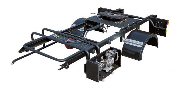 Équipement tracteur - Châssis-cabine avec faux châssis VOW et connexion semi-remorque standard_0