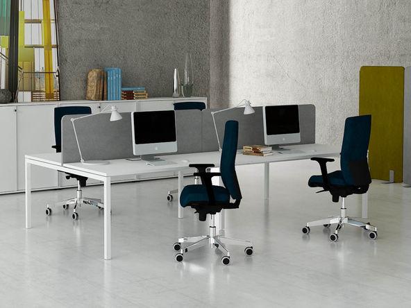 Bureau bench 4 personnes avec structure commune en acier_0