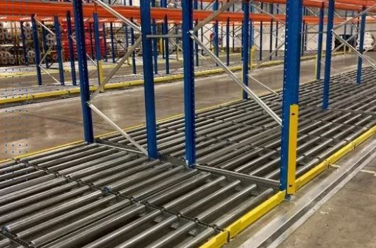 Rayonnage dynamique pour colis et palettes idéal dans les magasins - disponible à l'achat (neuf ou occasion) ou à la location_0