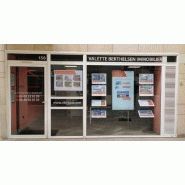 Afficheur dynamique - écran LCD pour communication multimédia en point de vente_1
