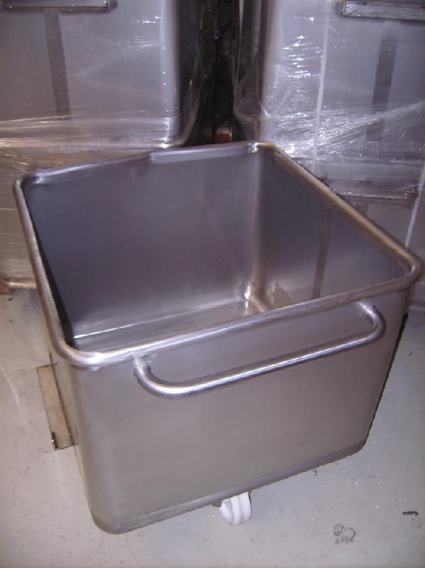 Chariot 200L Europe - Construction inox - Dimensions 636x636x500 mm - 4 roues polyamide D150 mm_0