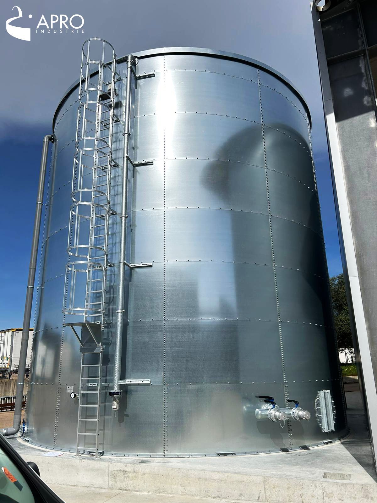 Réservoir incendie SPRINKLER - capacité jusqu'à 10000m3_1