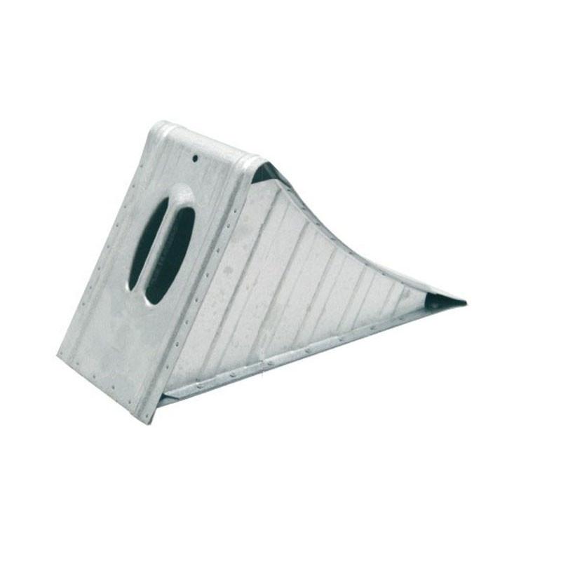 Cale de roue en acier galvanisé - pour camions avec rayon de roues 560 mm - dimensions 470 x 200 x 230 mm_0