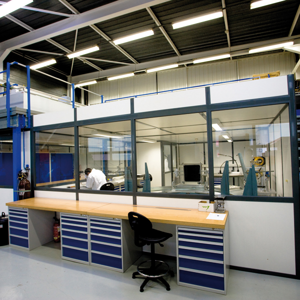 Cloison amovible en aluminium