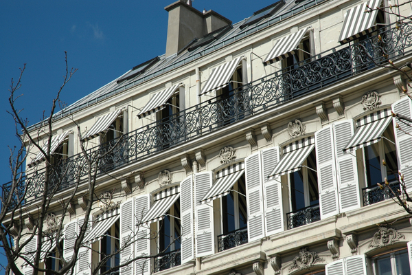 Roussel stores extérieurs à l'italienne - protection solaire pour fenêtres moyennes_0