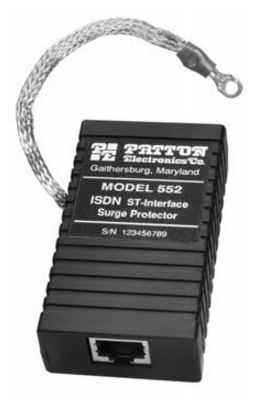 Patton - Parasurtenseur - Protection EMI/RFI et surtensions pour équipements informatiques_0