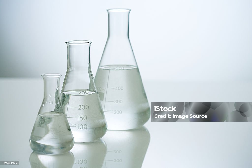 Bécher en verre borosilicaté parfait pour chauffage et mélange - C2M Technology_0