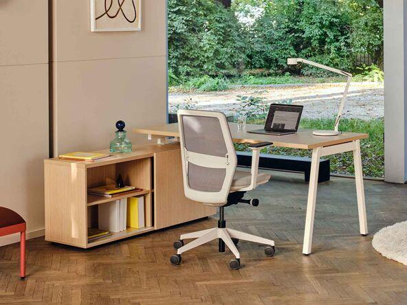 Bureau individuel Mogi sur crédence MDD avec rangement_0