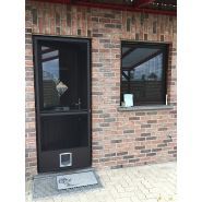 Moustiquaire porte battante Starck d'Eosol - profils en aluminium de 45mm - fabrication sur mesure_0