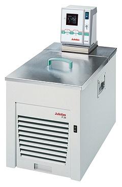 Cryothermostat compact JULABO F34-ME - Réf 9162634 - Chauffage et refroidissement précis - Plage -30 à 150 °C_0