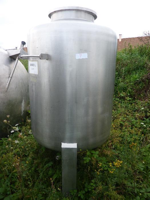 Cuve simple enveloppe en inox Pierre Guérin - 1000 litres - sur pieds avec vanne de vidange d'occasion_0