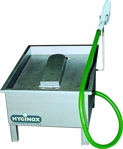 Machine lave-bottes manuel en inox avec brosse manuelle et déclenchement par pédale_0