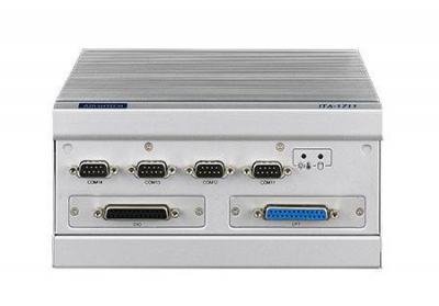 PC industriel fanless pour application transport, ITA-1711 J1900 4G DDR3 VGA+LVDS - Référence: ITA-1711-20A1E_0