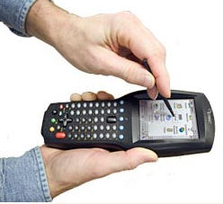 Terminaux portables Datalogic (PSC) Falcon 4410 - Windows CE, scanner laser intégré, robuste et ergonomique_0
