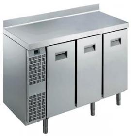 Table froide 3 portes avec dosseret - Température -2°C à +10°C - R404a - Référence 726188_0