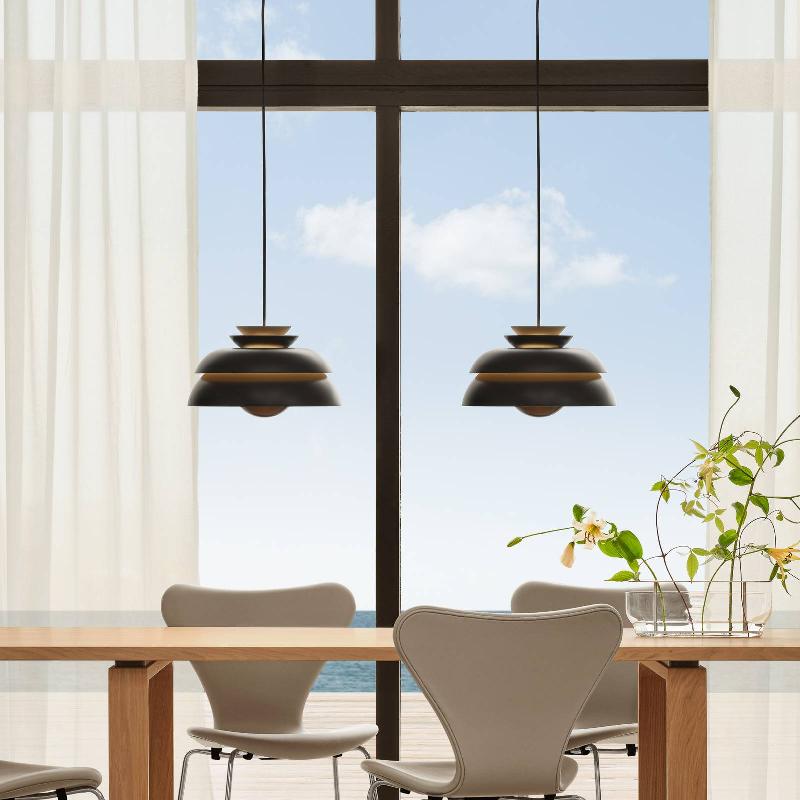 FRITZ HANSEN CONCERT P1 SUSPENSION NOIR 32CM