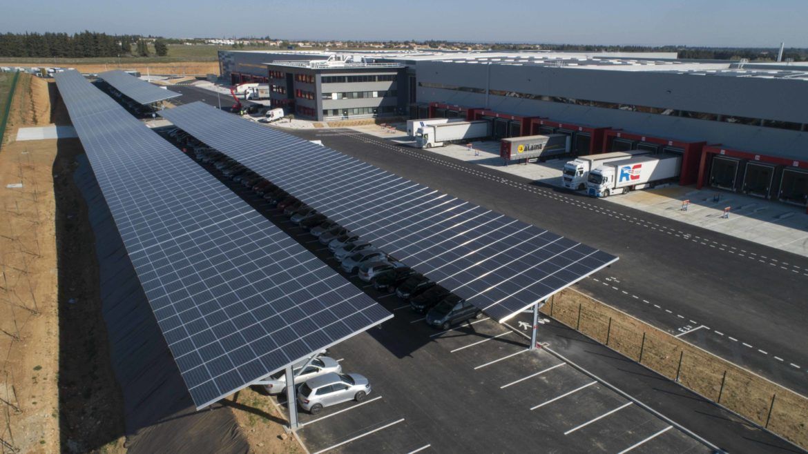 Nexity - ombrière photovoltaïque de parking Urbasolar - puissance 1,04 MWc - labellisée BREEAM Very Good_0