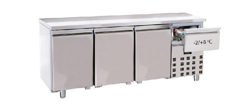 Table réfrigérée 3 portes avec tiroir réfrigérée profondeur 700 pro line - 7489.5165_0