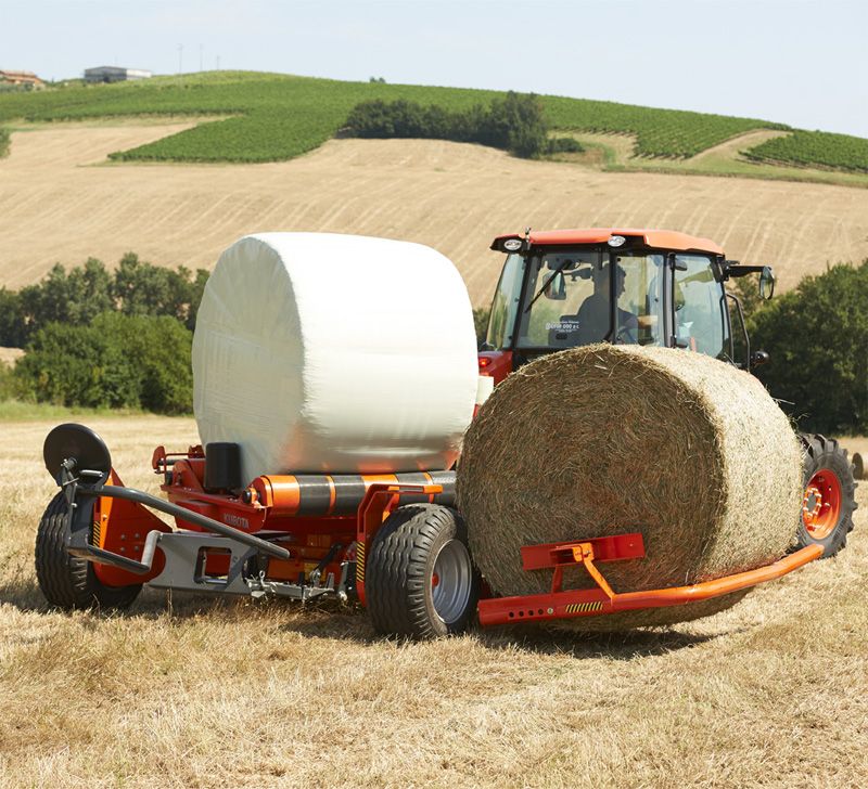 Enrubanneuse agricole WR1600 - Kubota Europe SAS - modèle WR1600J et WR1600C - haut débit à table tournante_0