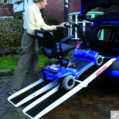 Rampe double pliante en fibre de verre renforcée - Chargement véhicule pour fauteuil roulant - Capacité 300kg_0