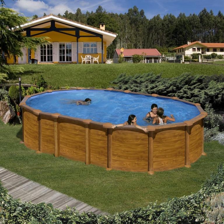 Piscine ovale acier 6,34m x 3,99m x h: 1,32m - imitation bois - filtration à sable - sans renforts apparents_0