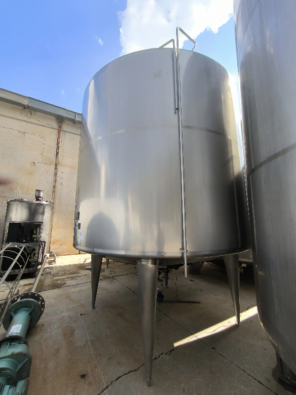 Cuve en acier inoxydable 304 20 000 litres avec double enveloppe, isolation et agitation_0