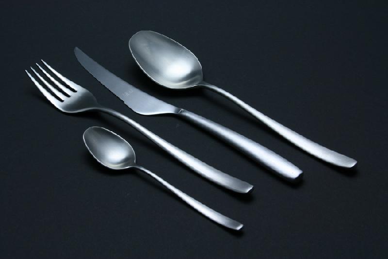 FOURCHETTE DE SERVICE À SALADE EN INOX 18/10 - MEPRA - AVANGARDE BROSSÉ ICE