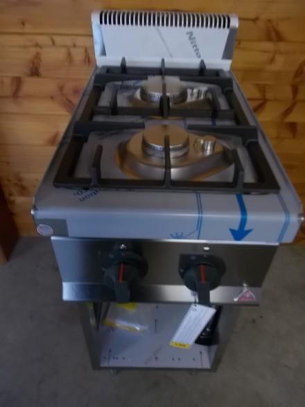 Piano gaz 2 feux sur socle P700 - profondeur 700 mm - marque Berto's - 6 kW et 3.5 kW_0