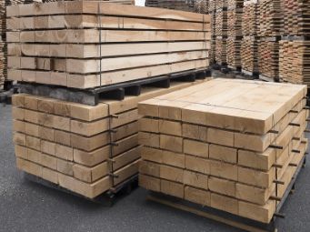 Traverse de bois pour bordure