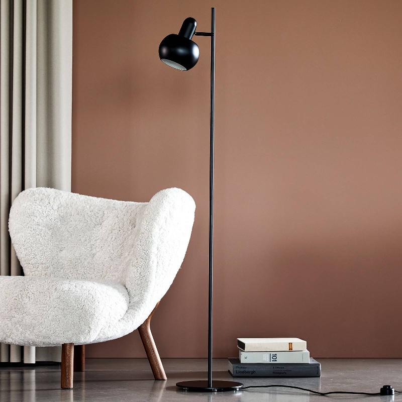FRANDSEN BF20 LAMPADAIRE À 1 LAMPE, NOIR MAT