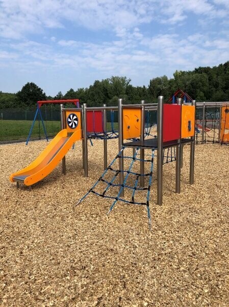 Jeu multi tours tous petits - Aire de jeux conforme EN1176 - Référence BT11306_0