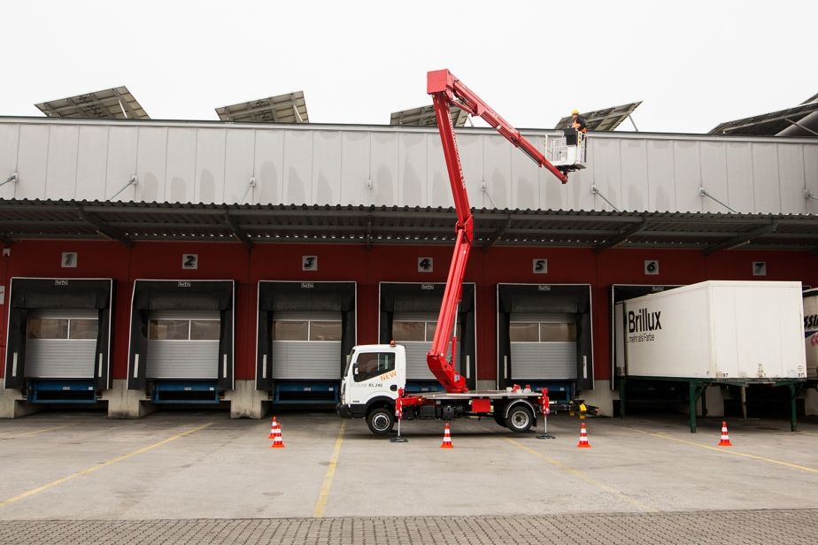 Camion nacelle Ecoline RS 240 - Ruthmann - Hauteur de travail 23,60 m - 2017 - Télescope articulé_0