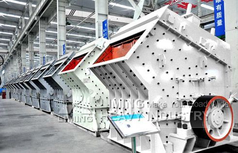 Concasseur à percussion pour minerais et construction - Technologie avancée et haute résistance_0
