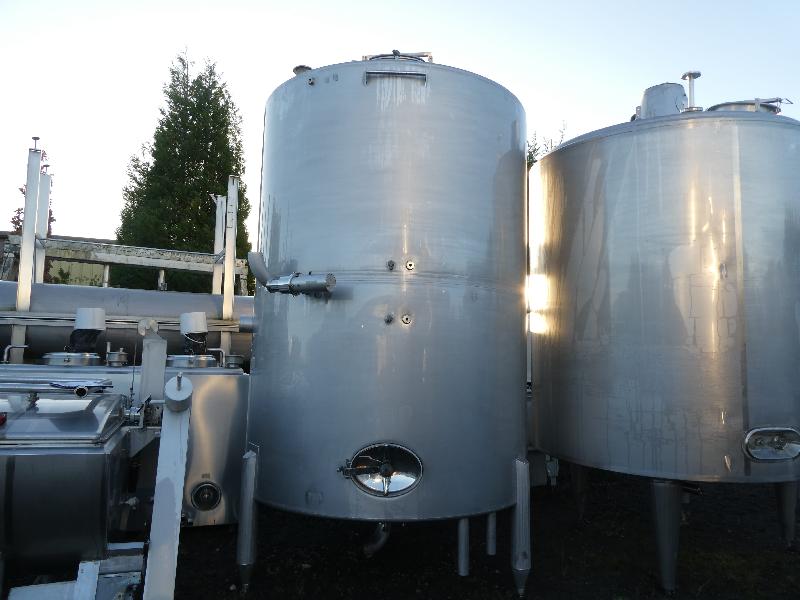 Cuve double compartiment 2 x 5000 L - Inox 304L - H4100mm - D2300mm - 850KG_0