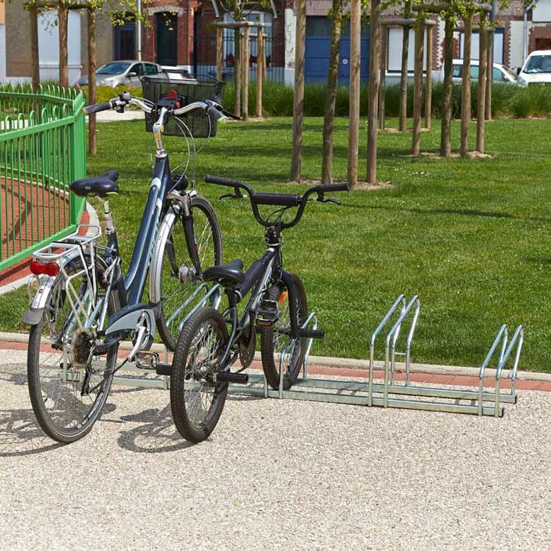 Râtelier 5 vélos en acier galvanisé - 2 niveaux - modèle Hollande, rangement côte à côte_0