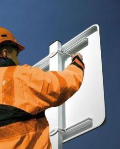 Panneau de signalisation - Interdit aux véhicules tractant une caravane ou remorque de plus de 250 kg (B9i) - Aluminium - Normes françaises et européennes_0