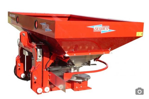 Distributeur d'engrais SDI - SEGUÉS - capacité 1 500 à 3 000 L, double disque inoxydable et distribution proportionnelle_0