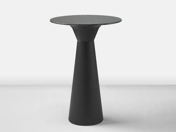 Table mange-debout Essens avec plateau en marbre et piètement en polyéthylène recyclable_0