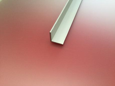 Cornière 10x10x1 mm - Protection d'angle thermolaquée noir RAL 9005 ou blanc RAL 9010_0