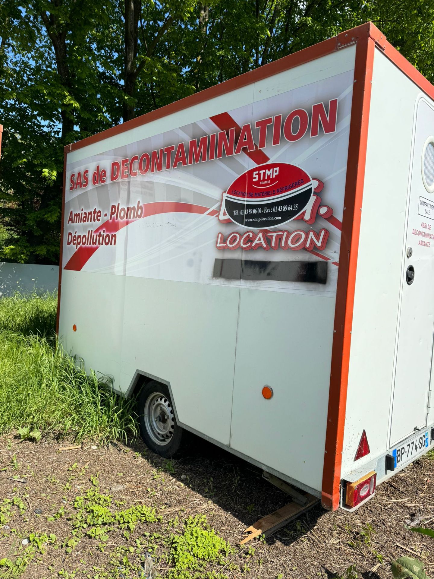 Abri de décontamination amiante - occasion en bon état - 7500€ HT_0