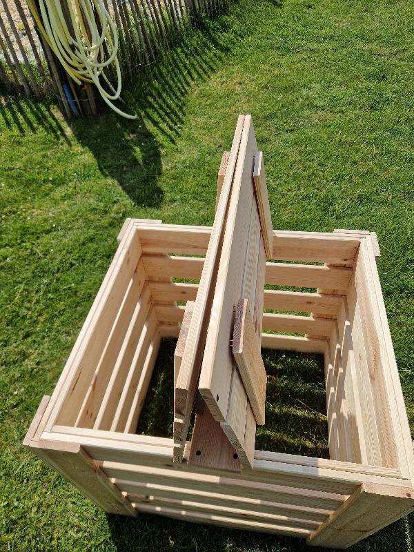 Composteur en bois naturel FSC - 74 x 69 x 68 cm, 350 L - Vendu en kit avec socle métal_0