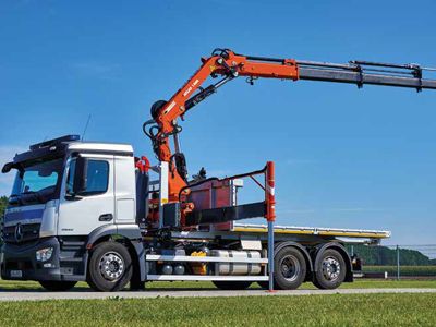 Grue auxiliaire Atlas 186N - robuste et polyvalente_0
