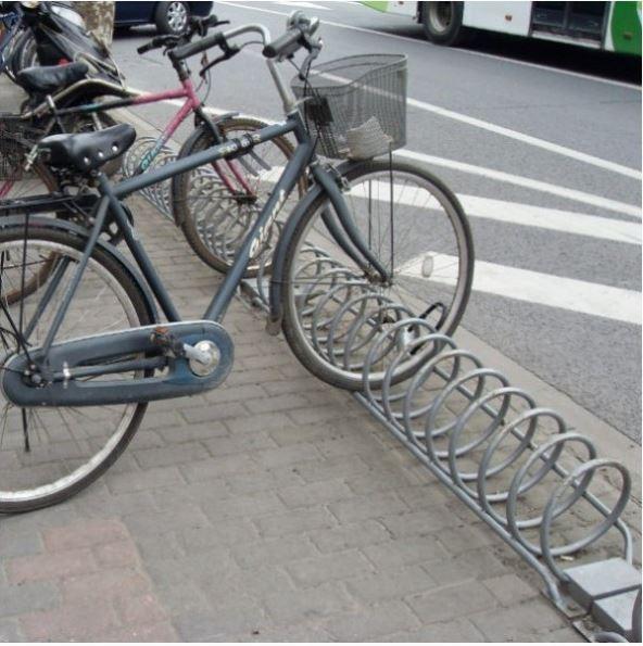 Support vélo Spirale - rack en acier pour 10 à 14 vélos - fixation au sol incluse_0