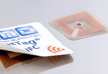 Étiquette radio-fréquence rfid/nfc laminée souple adhésive_0