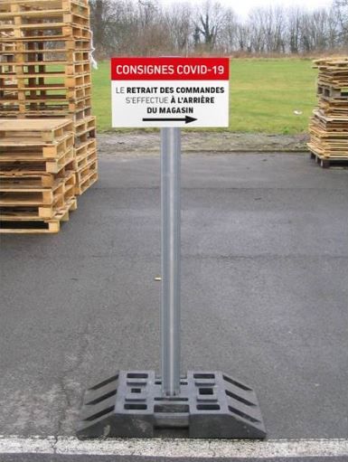 Se012540kl - panneau d'enseigne en alu dibond avec support ´panneau sur poteau + embase - direct signaletique - 300 x 420 mm_0