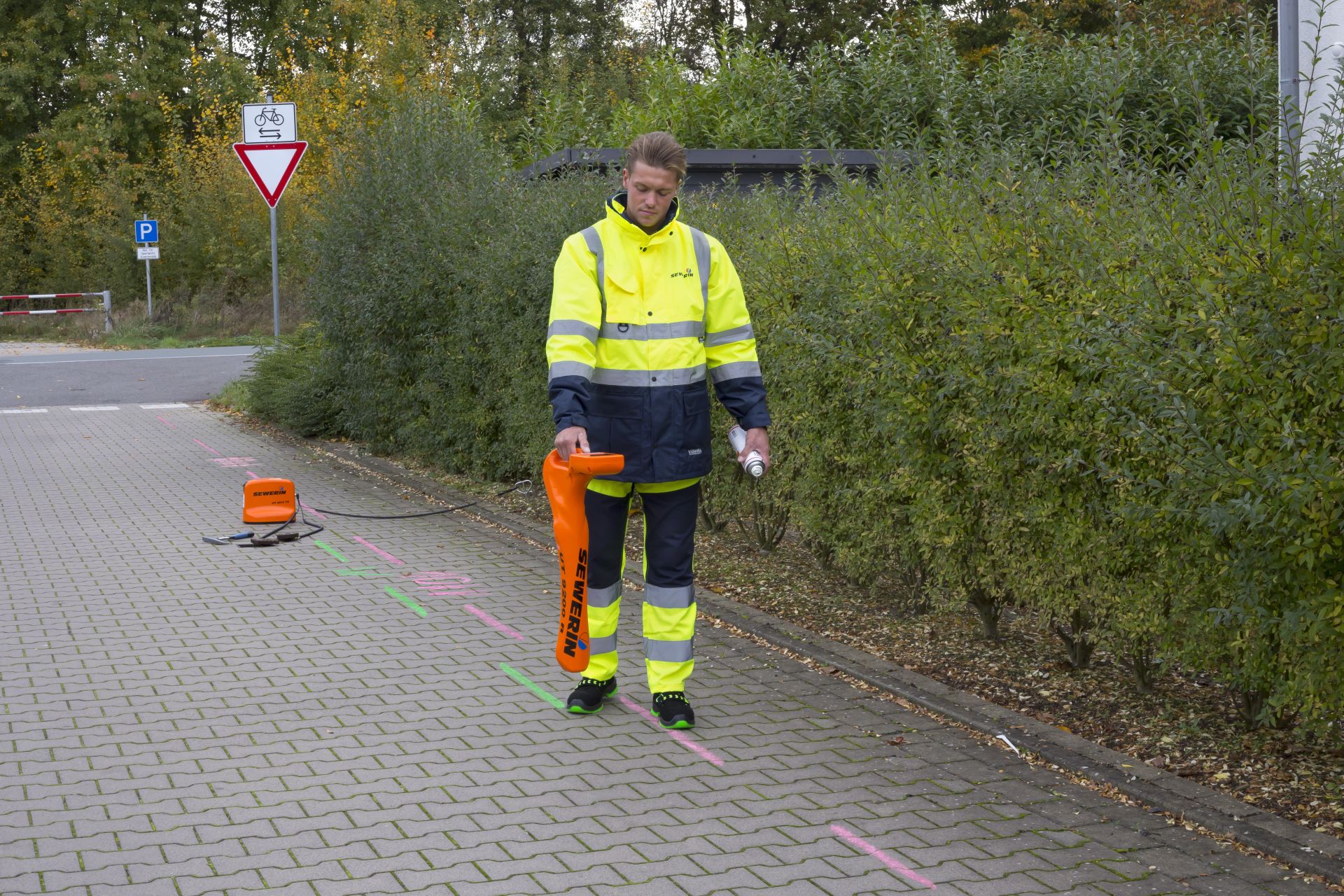 Détecteur de réseaux utilitrac ut 930-9100-9200_0