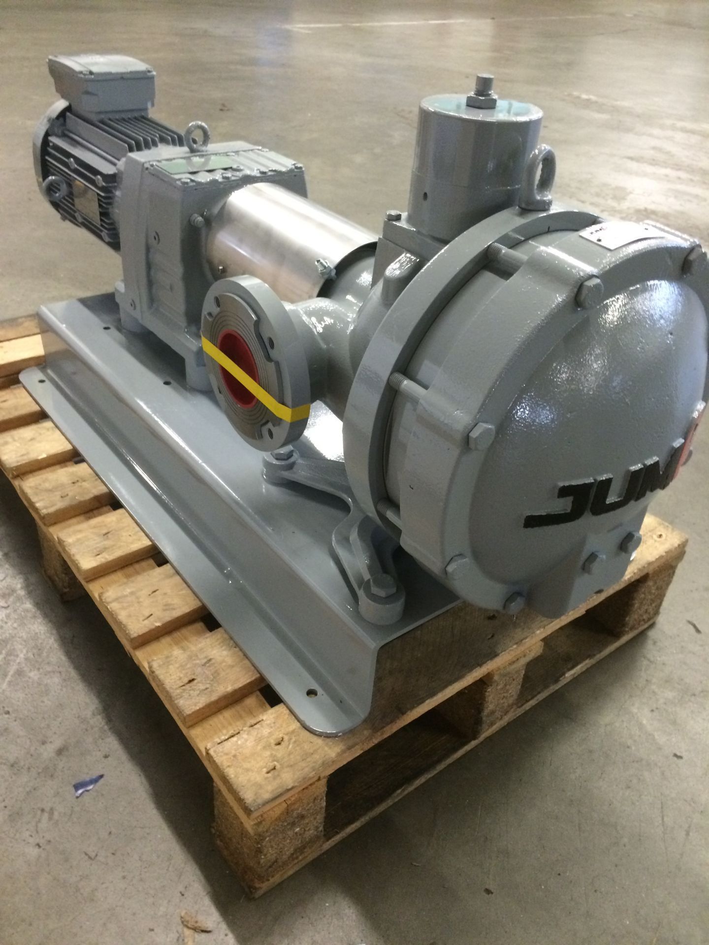 Pompe à piston Jump JE - faible cisaillement, auto-amorçante, réversible_1