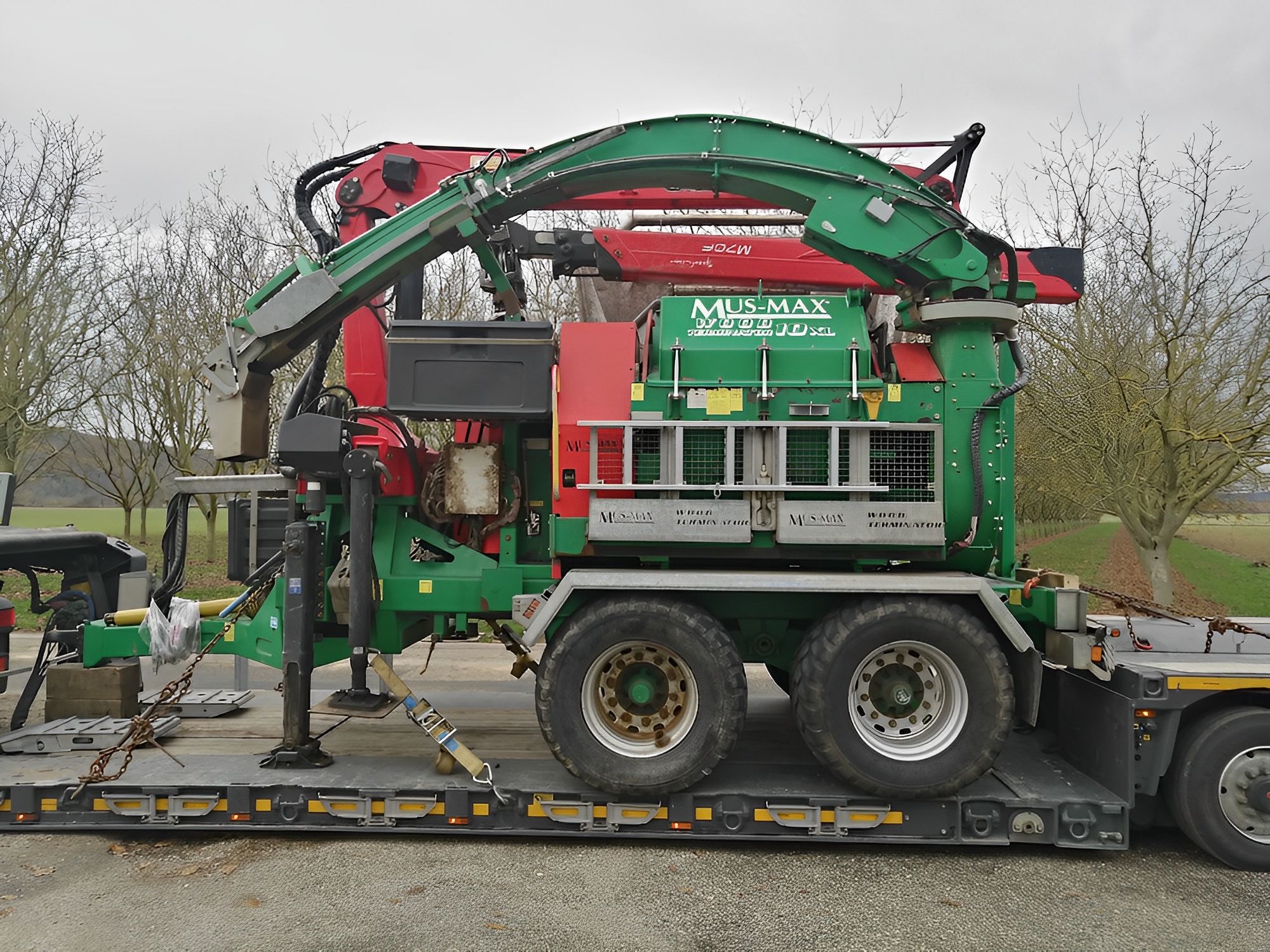 Broyeur à bois sur tracteur